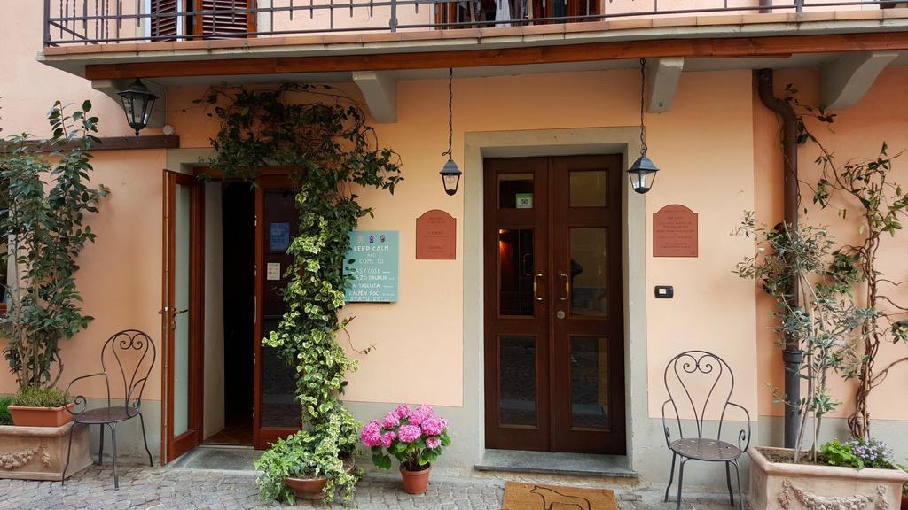 Easy Cosi Affittacamere Barolo Exterior foto